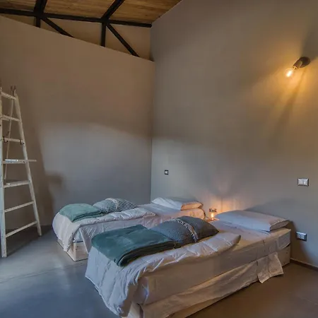 Patermater - La Stanza Di Luna Bed & Breakfast CastellʼAzzara